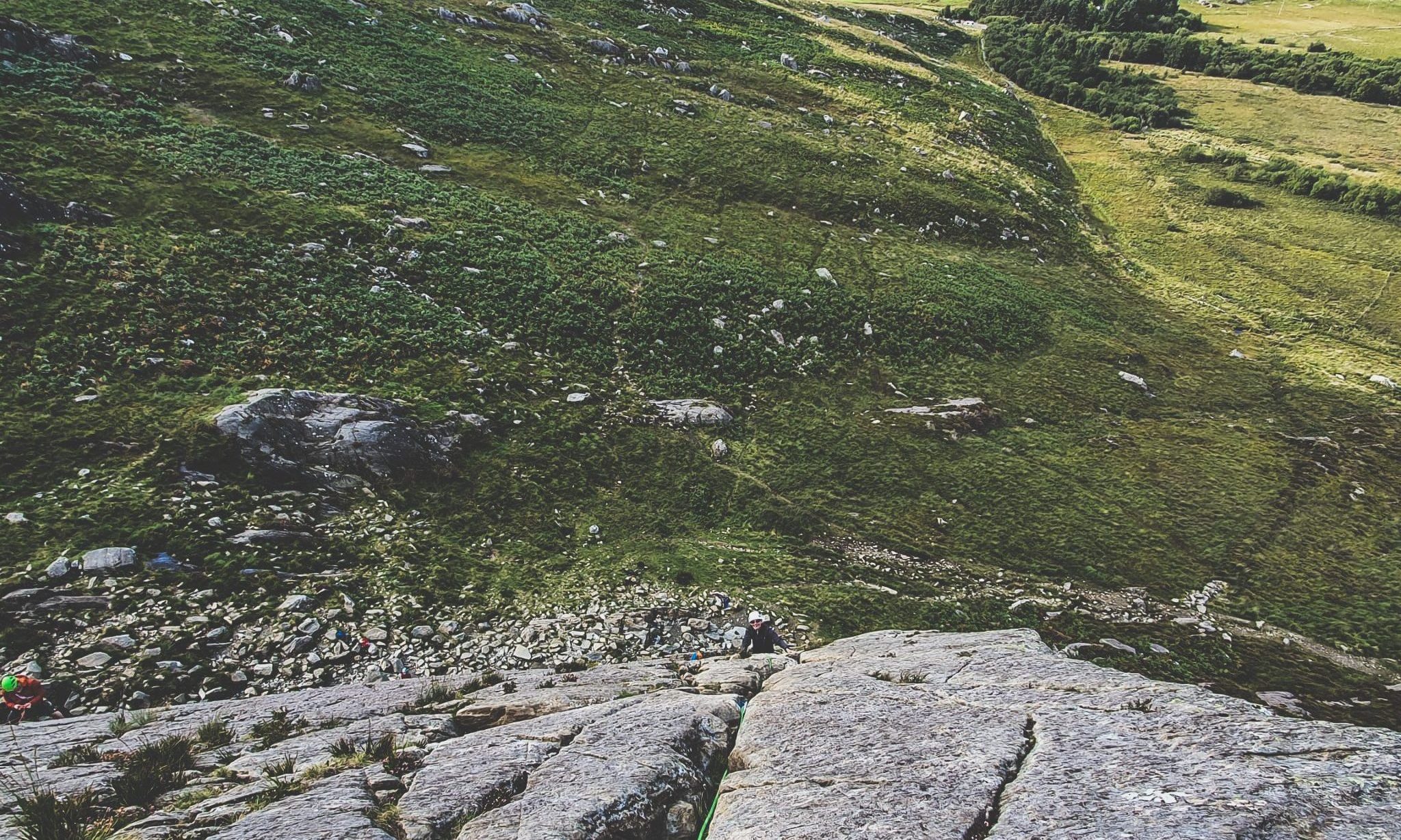 Climber on Tryfan Bach in Snowdonia National Park (Eryri)